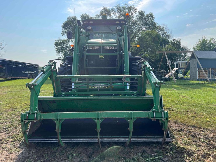 john-deere-7230r-image-2