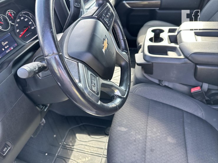 2021-chevrolet-silverado-2500hd-lt-image-38