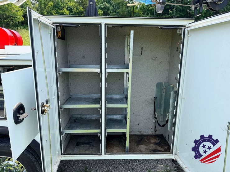 2019-ford-f550-xl-image-55