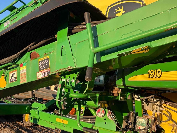 john-deere-1890-image-27