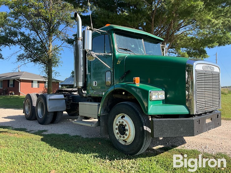 1993-freightliner-fld112-image-3