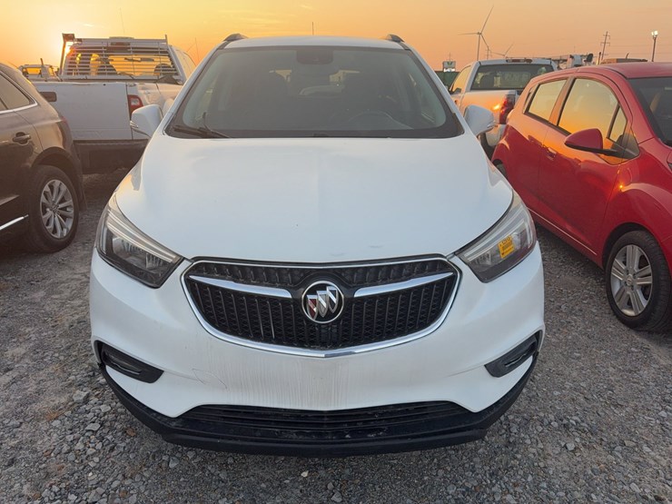 2017-buick-encore-image-2