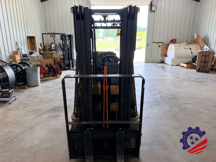 caterpillar-c5000-image-12