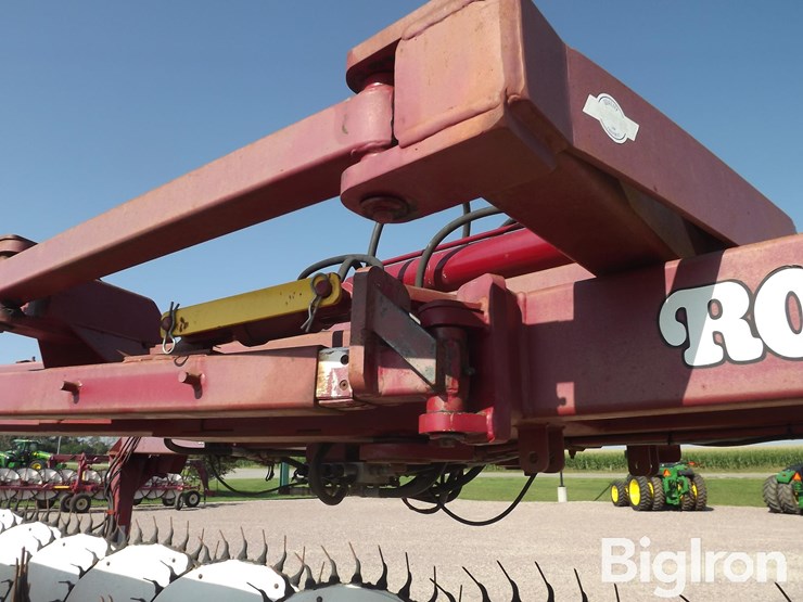 2008-rowse-u27-27-wheel-hay-rake-image-18