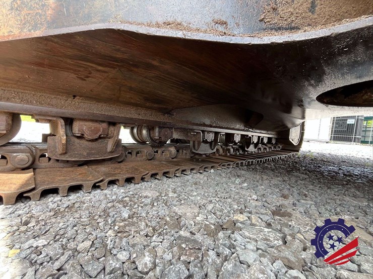 2018-hitachi-zx300-lc-6n-image-47