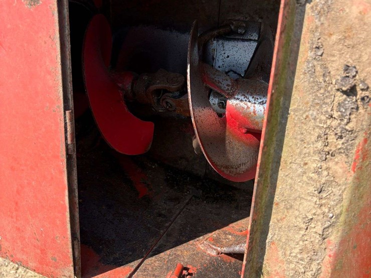 mk-100-westfield-swing-away-auger-image-4