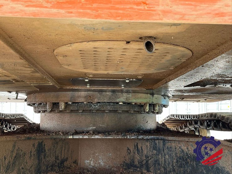 2018-hitachi-zx300-lc-6n-image-98