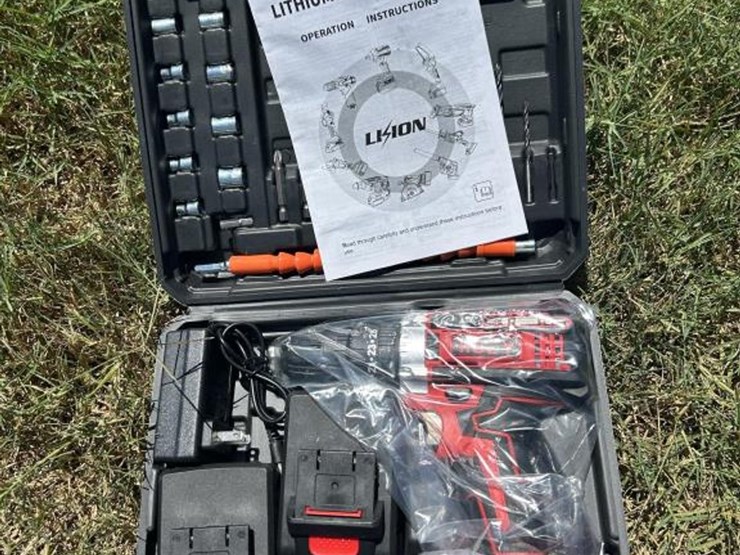 #107-•-moeg-cordless-drill-w/-(2)-batteries-&-charger-image-3