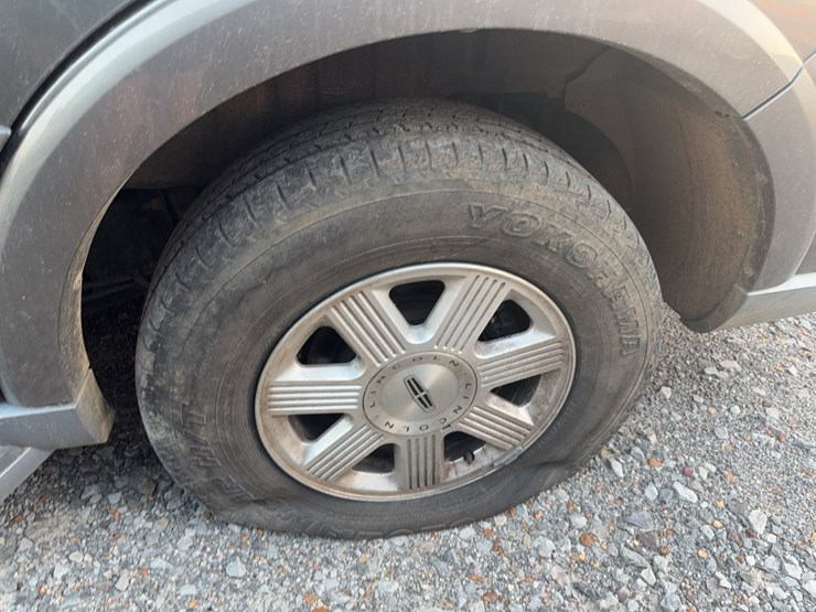 2003-lincoln-navigator-image-20
