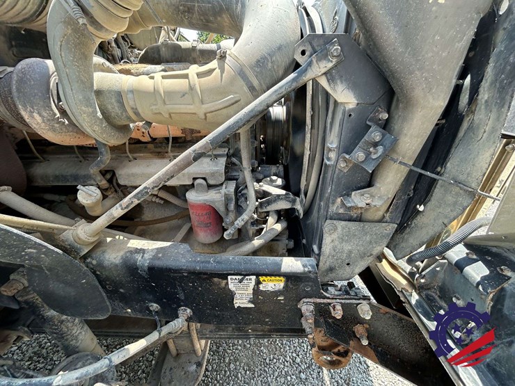 2007-mack-granite-cv713-image-105