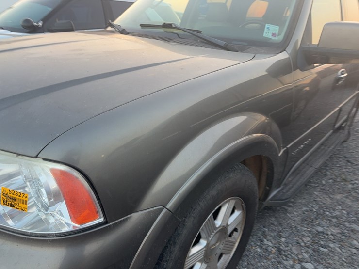 2003-lincoln-navigator-image-16
