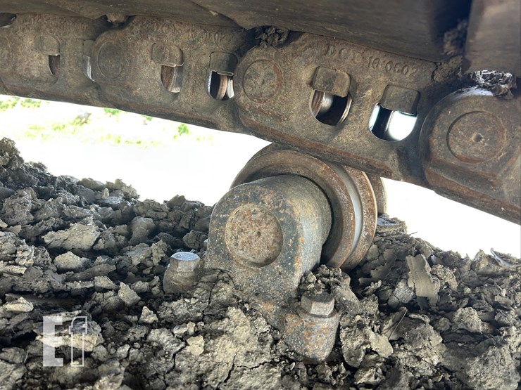 2002-komatsu-pc600-lc-6-image-35