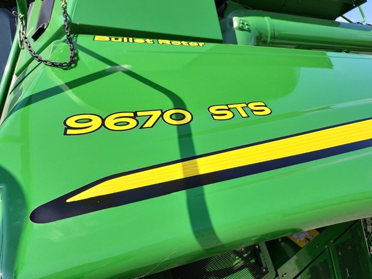 2010-john-deere-9670-sts-image-16