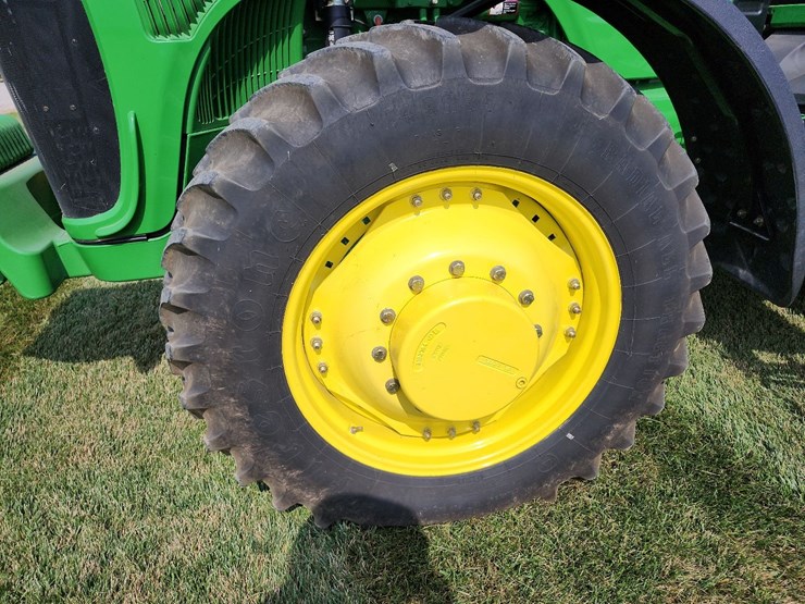2002-john-deere-8420-image-4