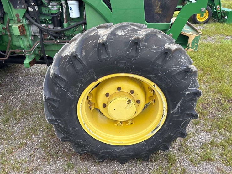 john-deere-6115d-image-51