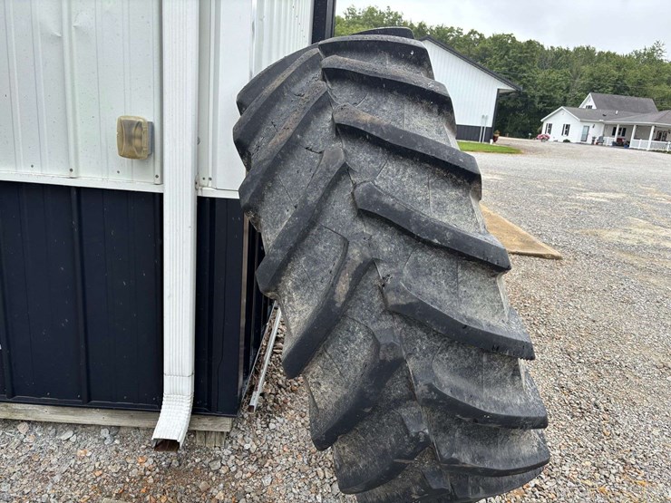 trelleborg-650/65-r38-tire-image-4