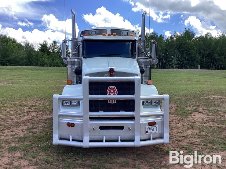 2011-kenworth-t800-image-10