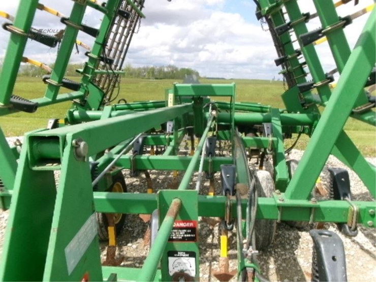 2001-john-deere-980-image-19