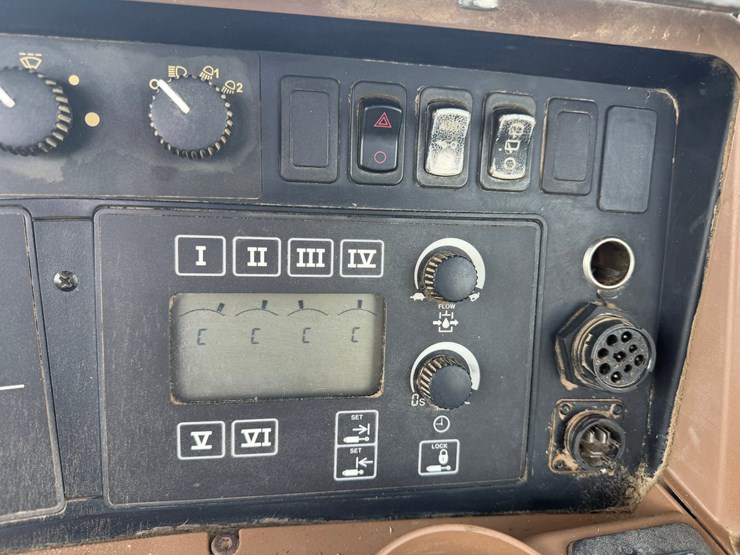 2007-john-deere-8430-image-72