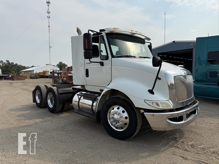 2009-international-transtar-8600-image-1