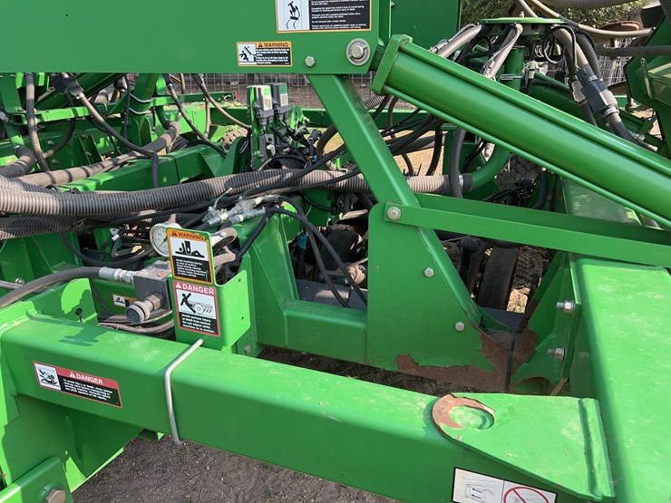 1980-john-deere-1910-image-12