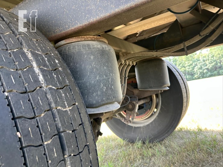 2015-timpte-grain-trailer-image-22