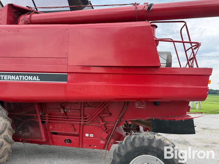 1992-case-ih-1660-image-20
