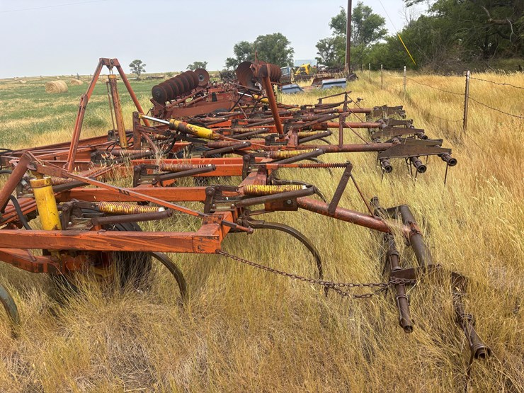 morris-cp519-chisel-plow-image-3