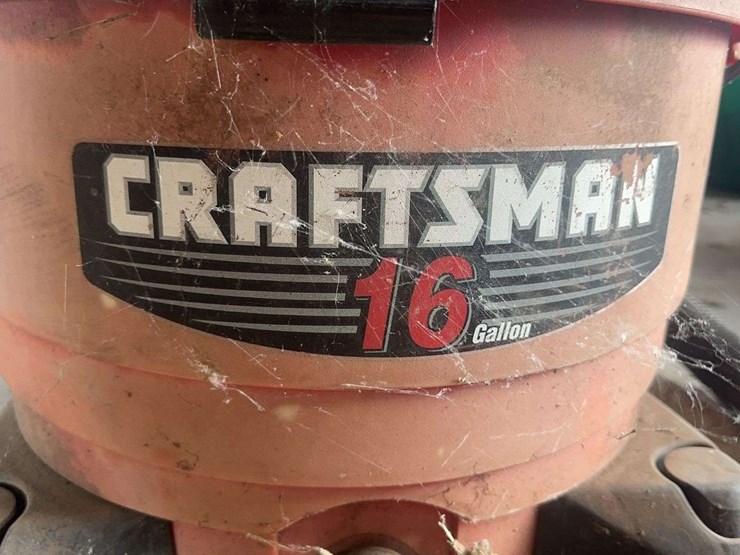 craftsman-16-gallon-6.25-peak-hp-wet-dry-vacuum-image-3