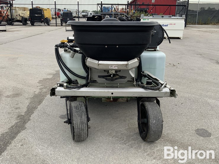 2020-massey-ferguson-730-image-2