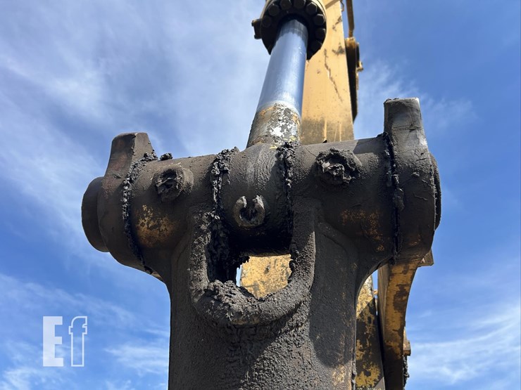 2002-komatsu-pc600-lc-6-image-64
