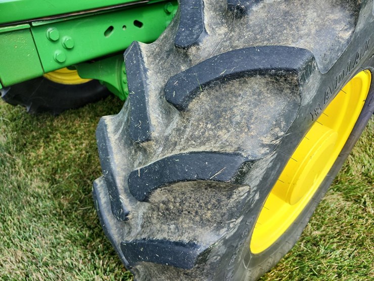 2008-john-deere-7230-image-4