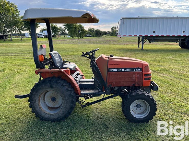 agco-st25-image-4