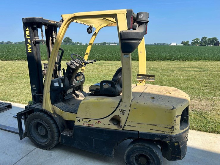 hyster-70-diesel-forklift-image-2