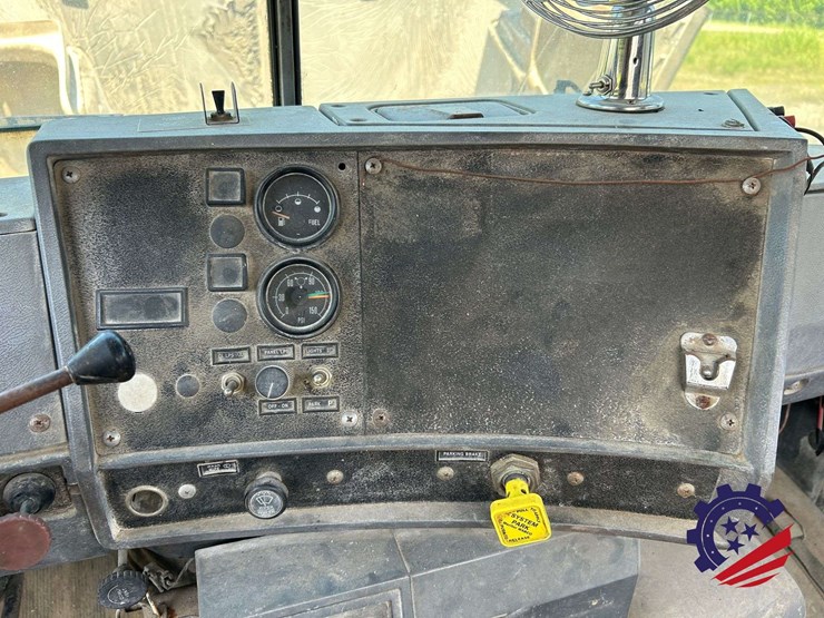 1998-mack-dm690s-image-79