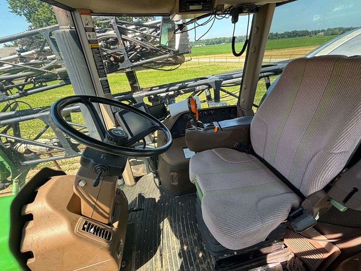john-deere-4930-image-24