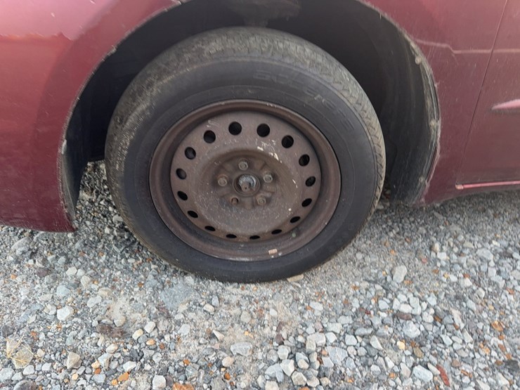 2004-toyota-sienna-image-19