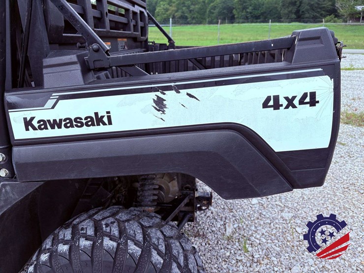 2023-kawasaki-mule-pro-fxt-image-13