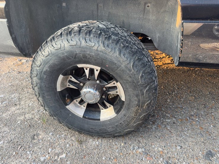 2001-dodge-ram-2500-image-9