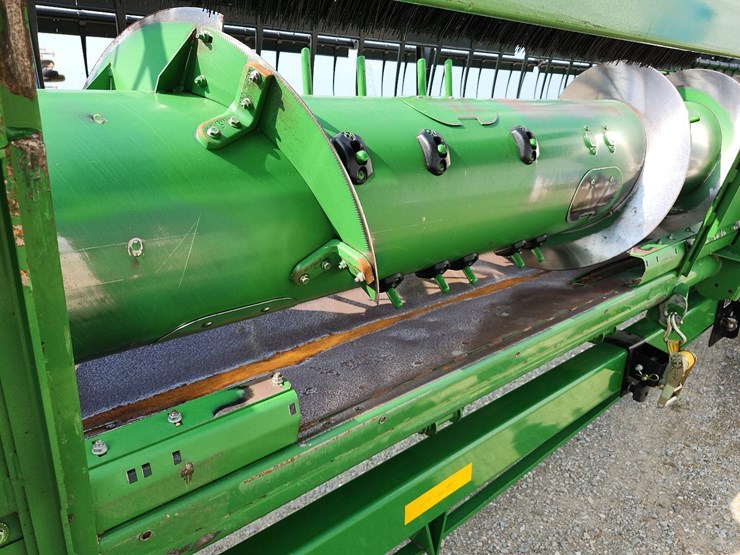 2011-john-deere-635f-image-6