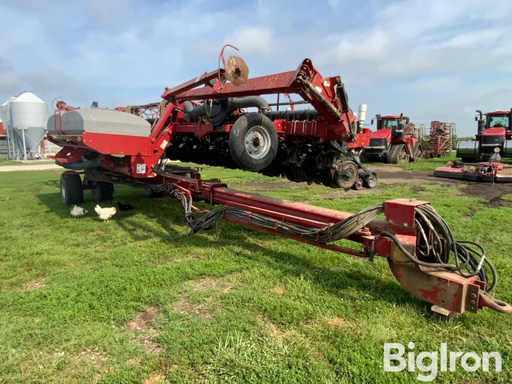 case-ih-1200-image-3