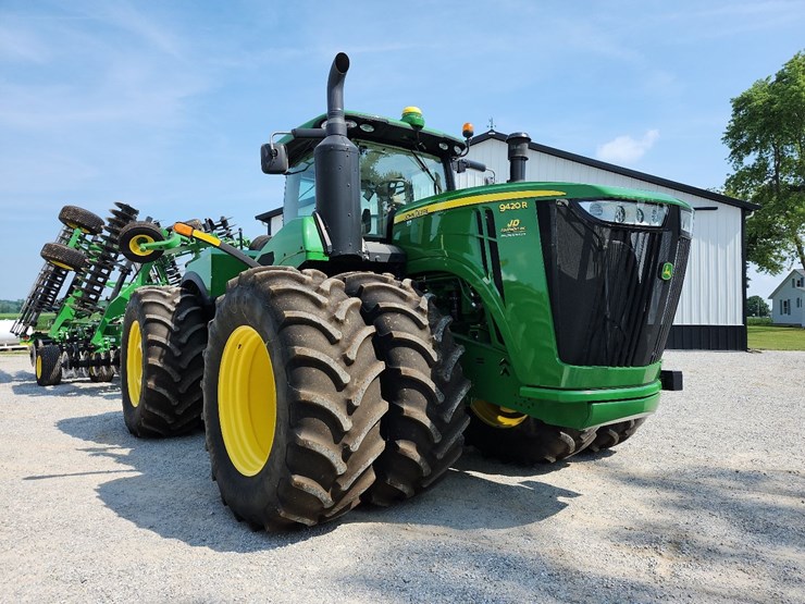 2015-john-deere-9420r-image-55