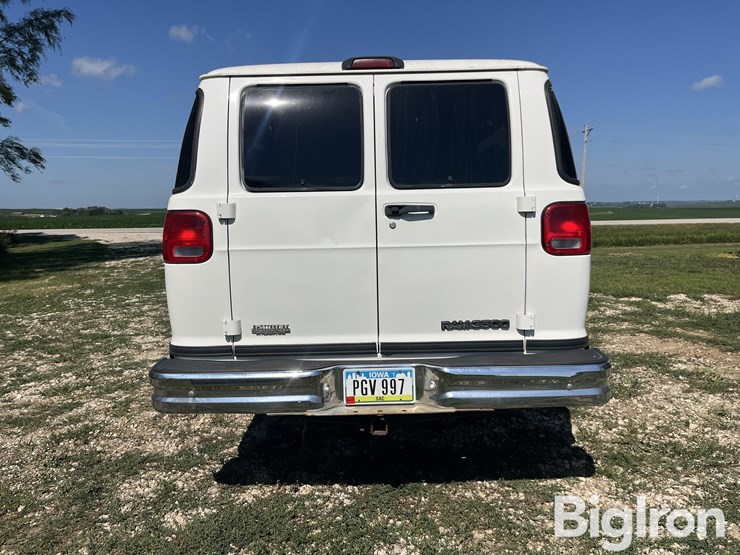 2001-dodge-ram-3500-image-6