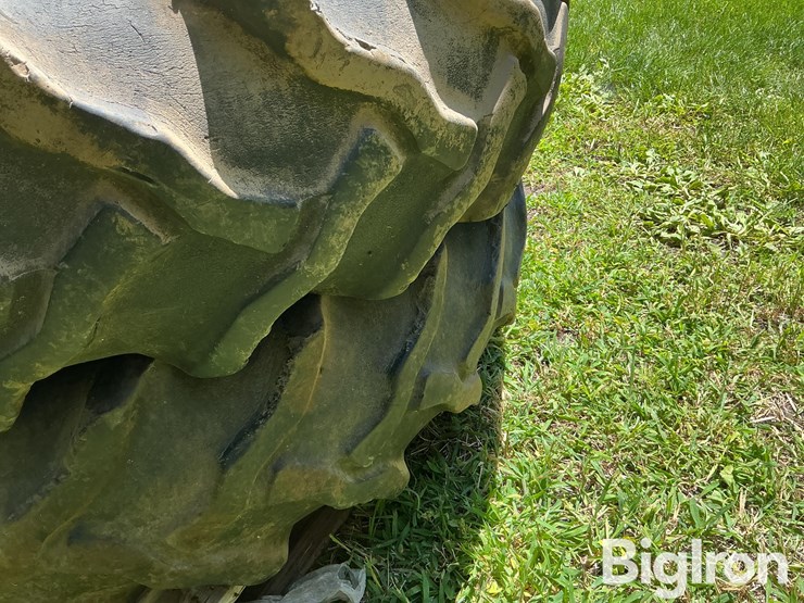 john-deere-15-image-13