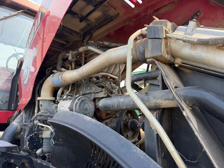 2014-case-ih-magnum-315-image-57