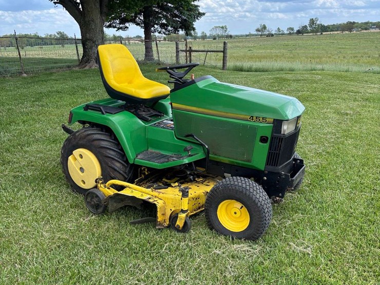 john-deere-455-image-1