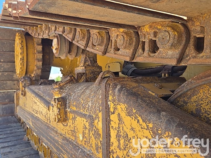 2018-caterpillar-d6n-lgp-image-17