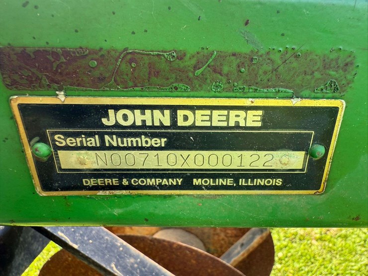 john-deere-710-image-4