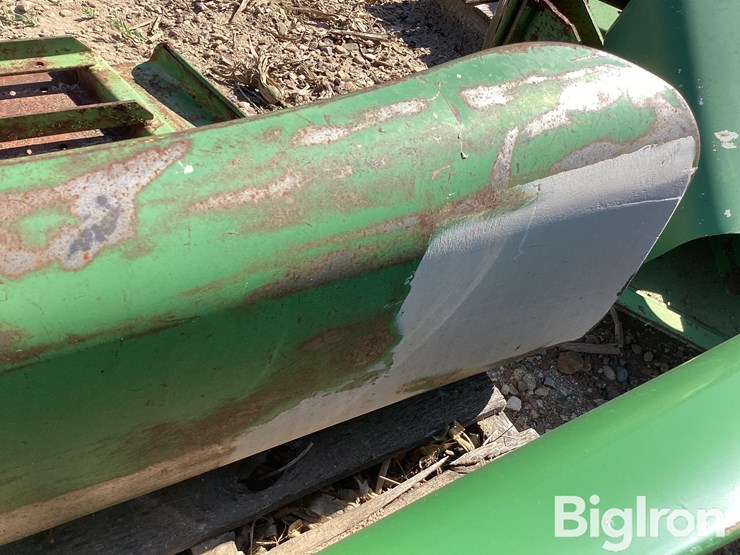 john-deere-4320-image-10