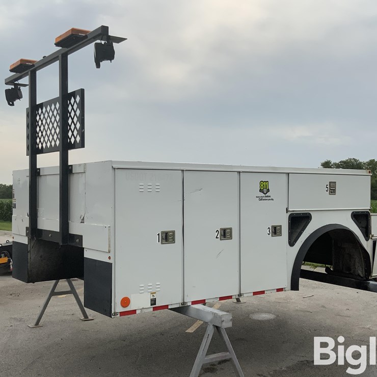 2019 KENWORTH T370